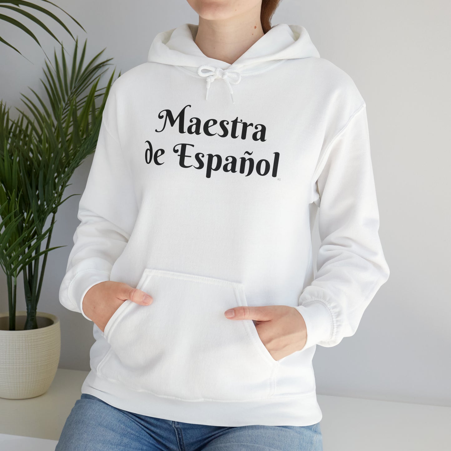 Maestra de Español -  Heavy Blend Hoodie