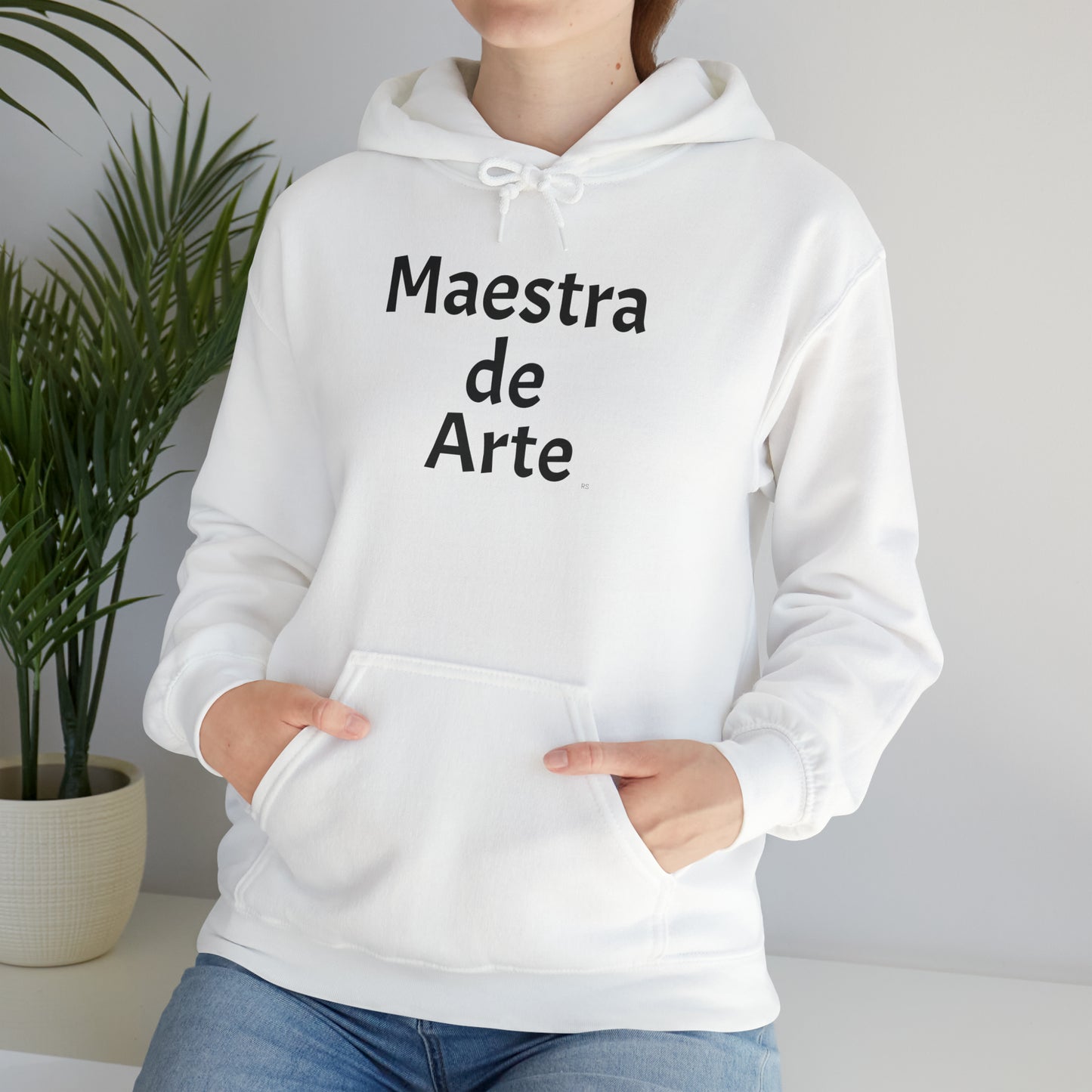 Maestra de Arte -  Heavy Blend Hoodie